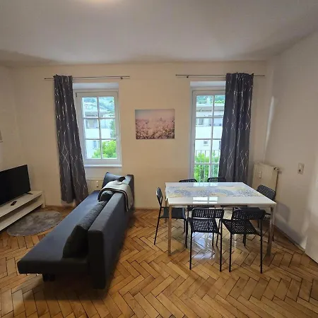 Apartment Central Innsbruck 아파트
